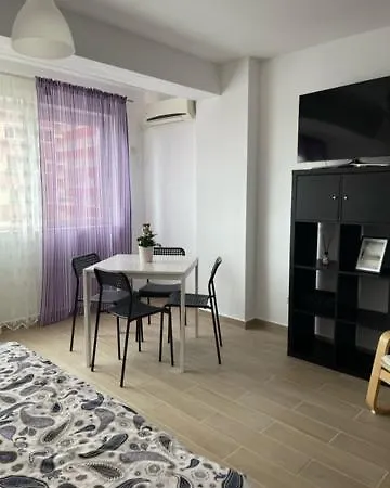 Zeini - Garsoniera Apartament *